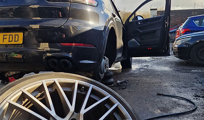 Mobile tyre fitting on a vehicle wheel in Liverpool