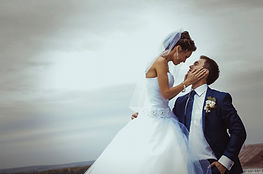 Wedding Kiss
