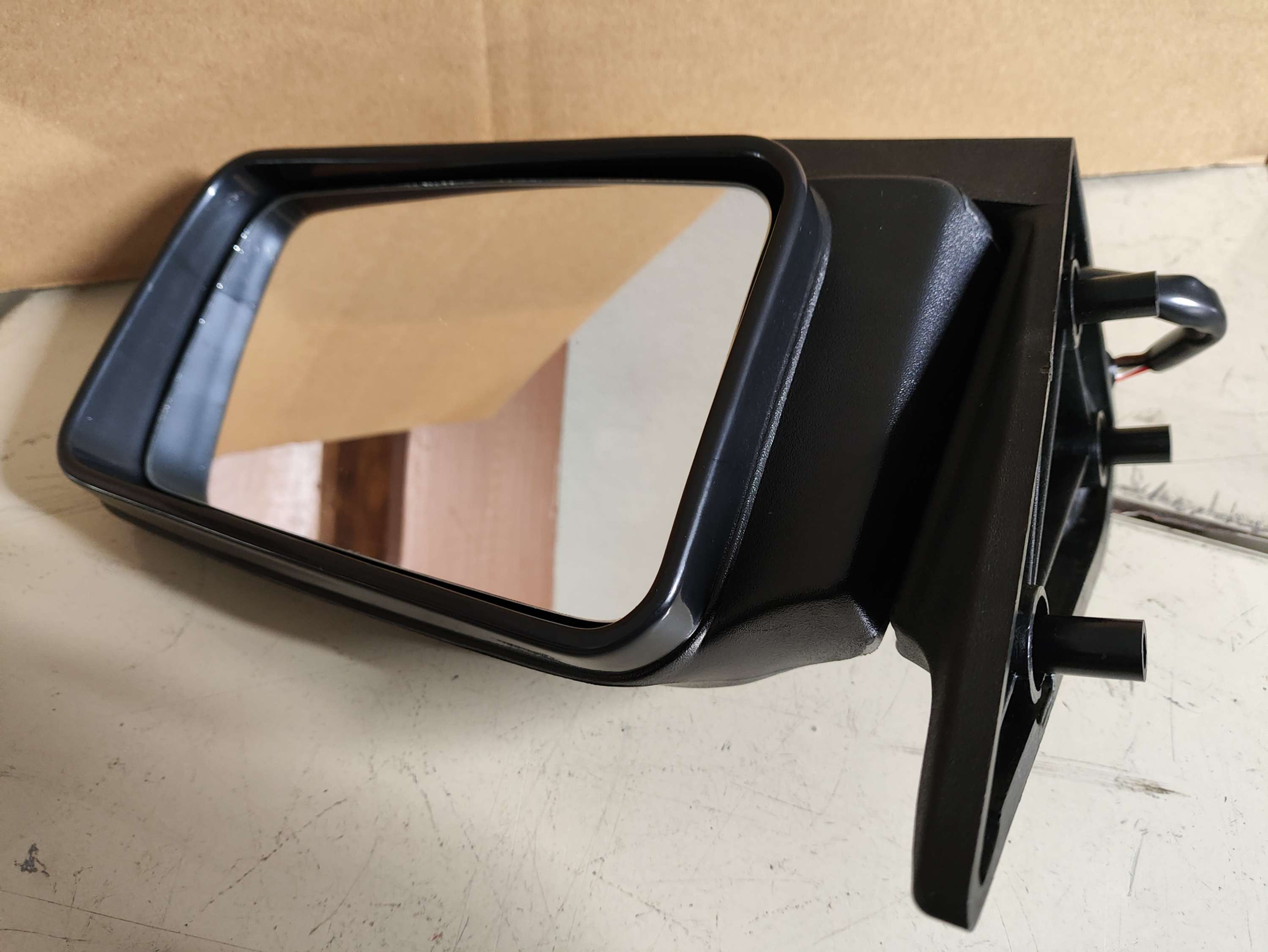 LAND ROVER - BTR4822