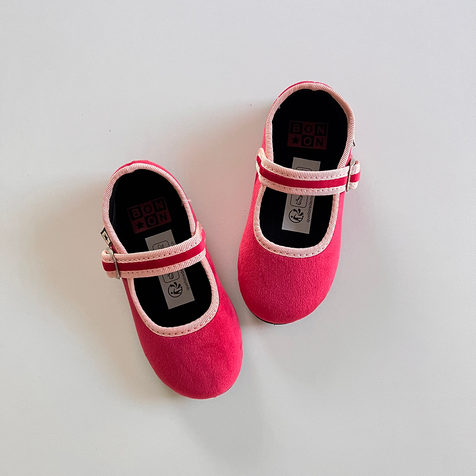 Thumbnail: Bonton/Bonbon Velvet Plain Slippers (Rouge Lutin)