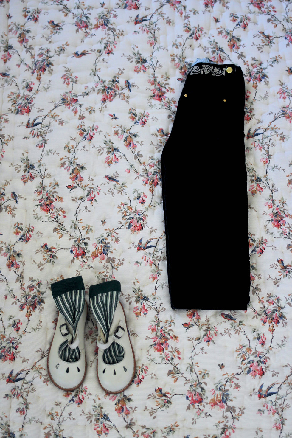 Thumbnail: Bonjour Diary Pants (Black Velvet)