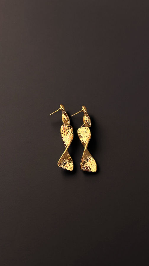 Modern textured twist drop artificial earrings for women