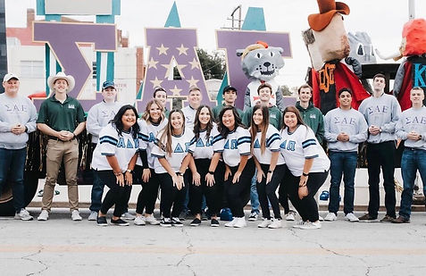 72189748_556987978399423_392642157687393