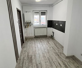 Apartament 3 camere - Zona Micro 15 - ET 4