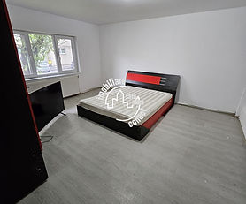 Apartament 3 camere - zona Micro 16 - Parter