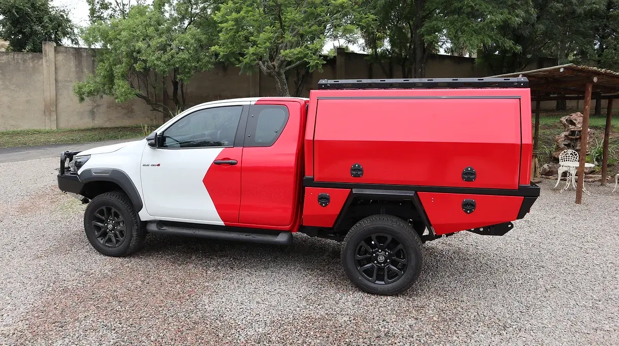 Bushtech Tray & Canopy for Extra Cab Hilux