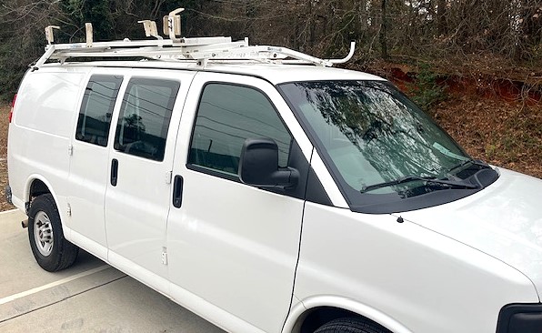 2011 GMC Savana Cargo