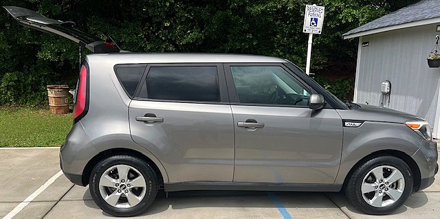 2018 Kia Soul 1.6L Base 6 A/T's photo