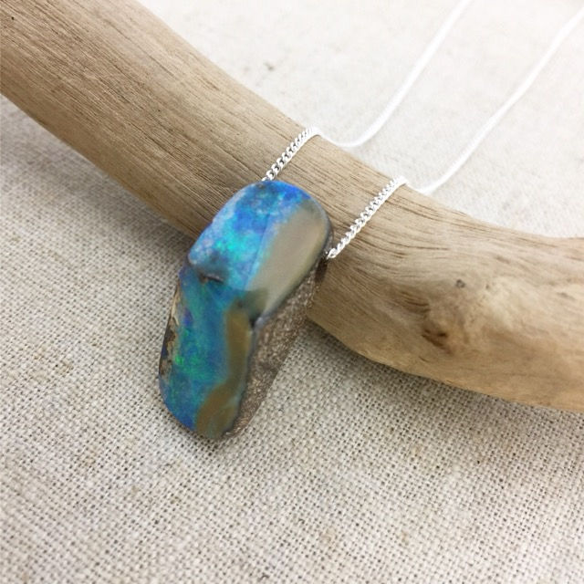 Thumbnail: Boulder opal pendant with silver chain / M3B0146b