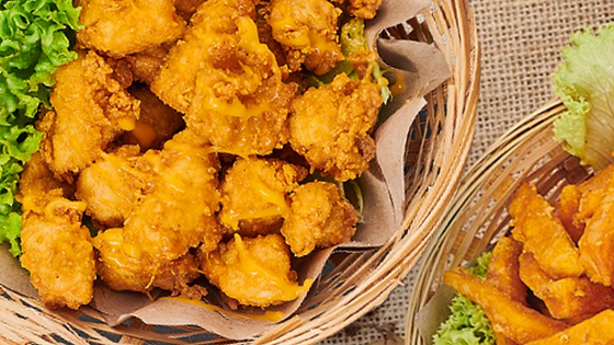 Salty Pepper Chicken Pop 椒盐鸡肉块