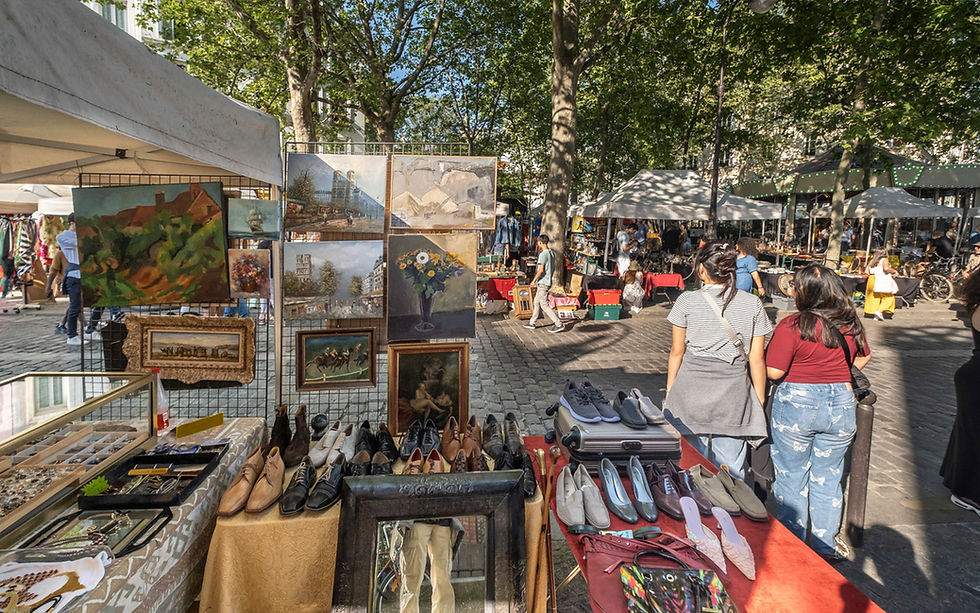 Paris 18ème : Vide-greniers - Avenue de Saint-Ouen