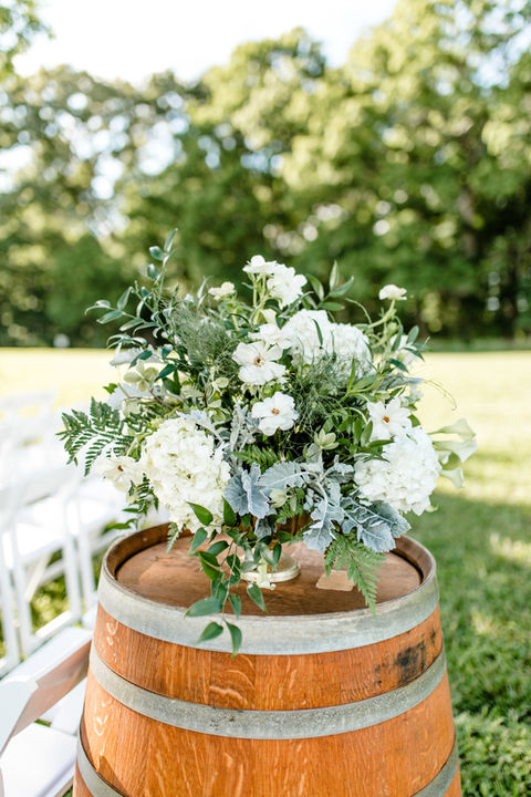Bouquet_Wedding Arrangement_Ranunculus_Eucalyptus_Bridal Bouquet_Roses