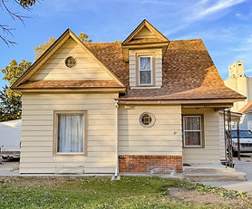 Fully Updated 4 Bedroom Hidden Gem