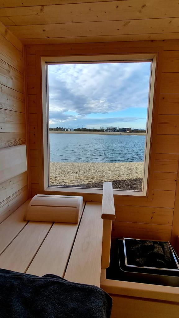 Sauna mit Seeblick
