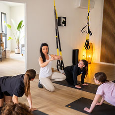 Cours pilates suspension adolescents