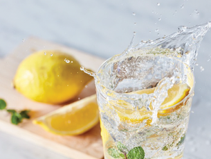 How Much Water Does Your Child Really Need? A Pediatric Dietitian’s Guide to Hydration for Kids