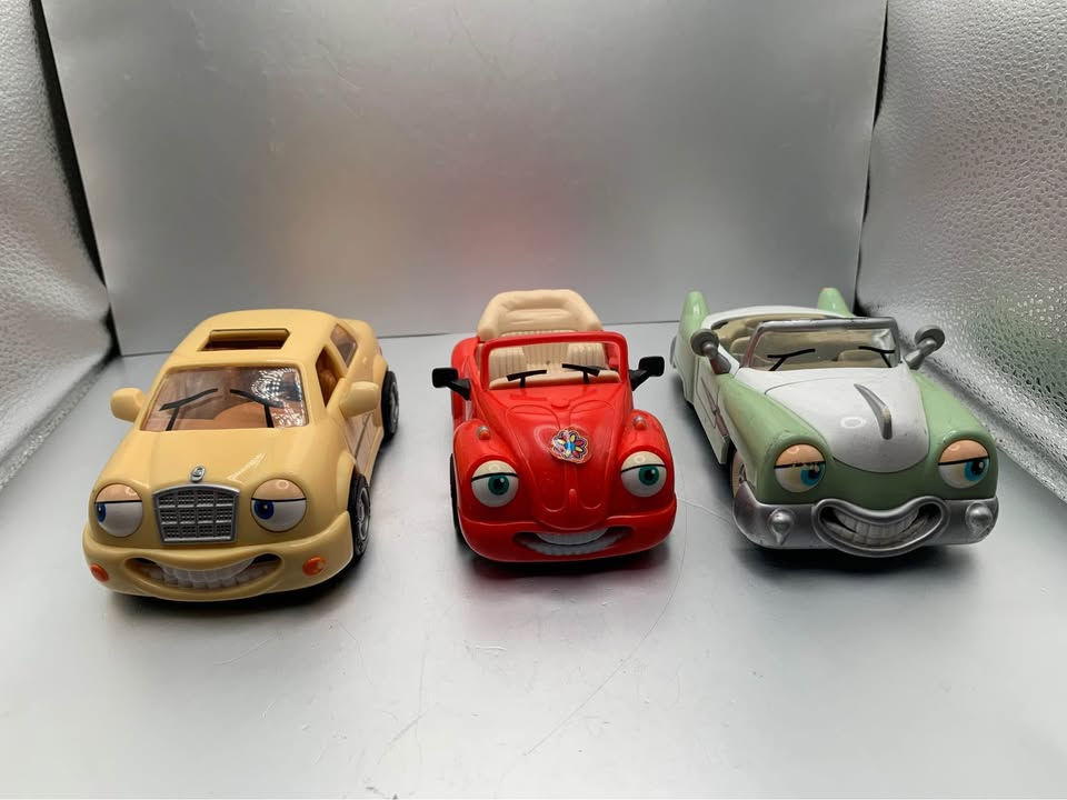 11 Vintage Chevron Cars