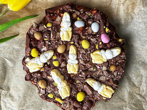 Påske Rocky Road med Kvikk Lunsj og påskeegg