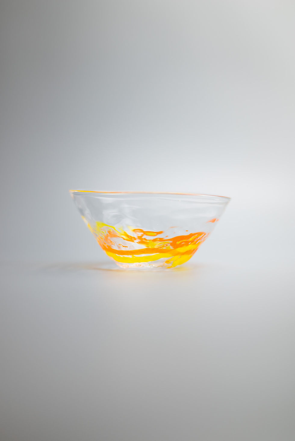 Thumbnail: Glass bowl「でこぼこ鉢」