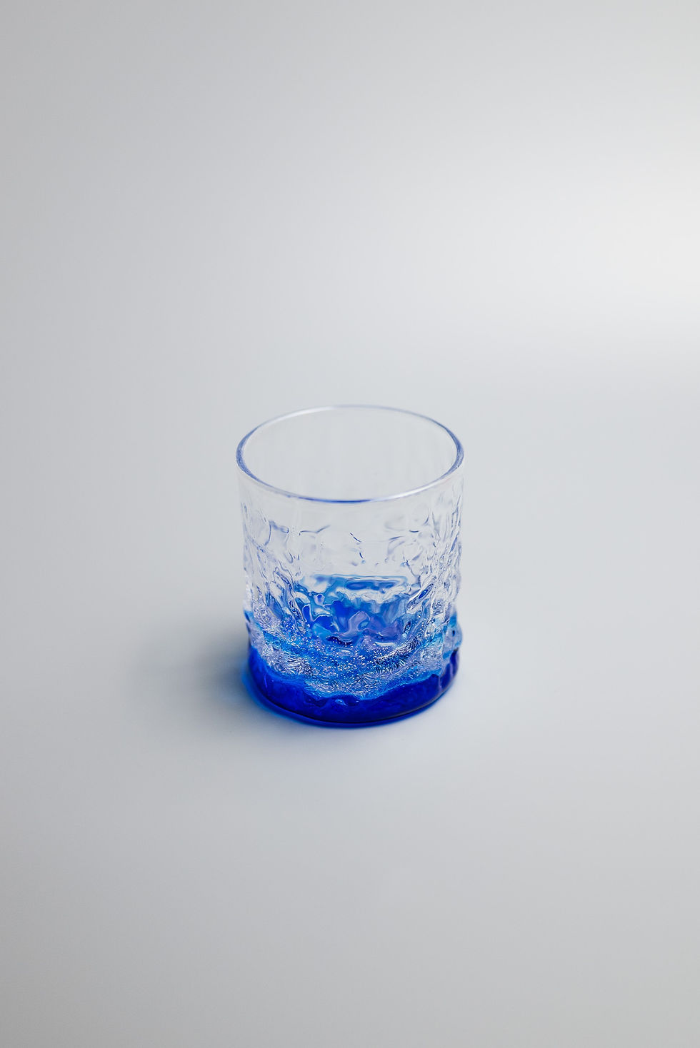 Thumbnail: Drinking glass「潮騒」