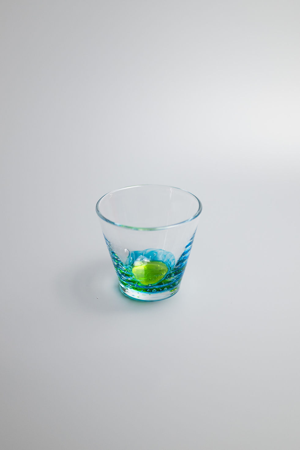Thumbnail: Drinking glass「バースデー」