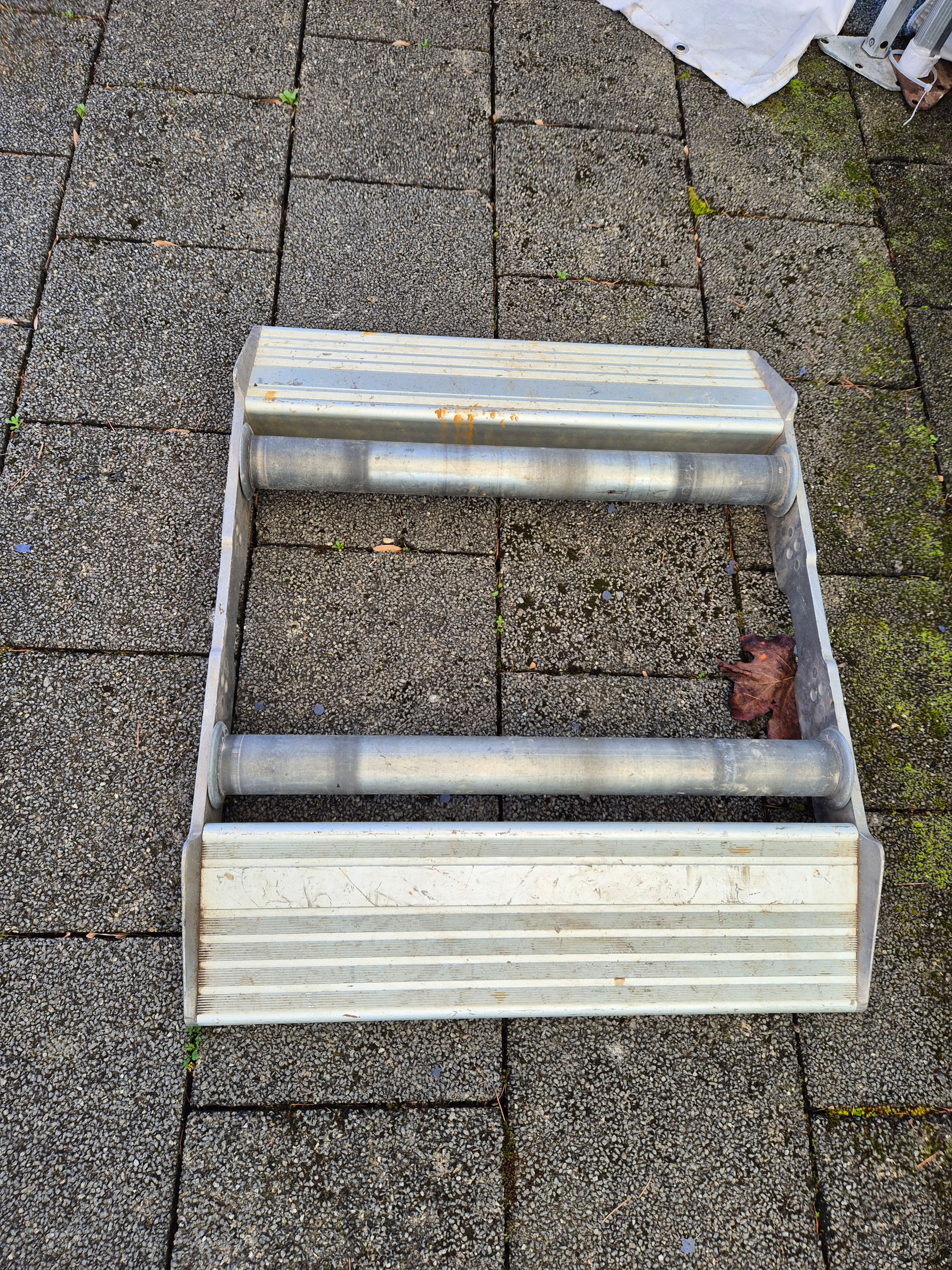 Abrollrahmen für Kabelrollen / Bobine