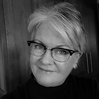 Maura headshot grey hair 2020 - Copy-BnW.jpg