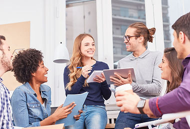 Étude marketing, exemple des avantages et inconvénients d’une Junior entreprise V/S un cabinet d’experts marketing et stratégie.