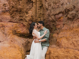 An engaged couple at a canyon