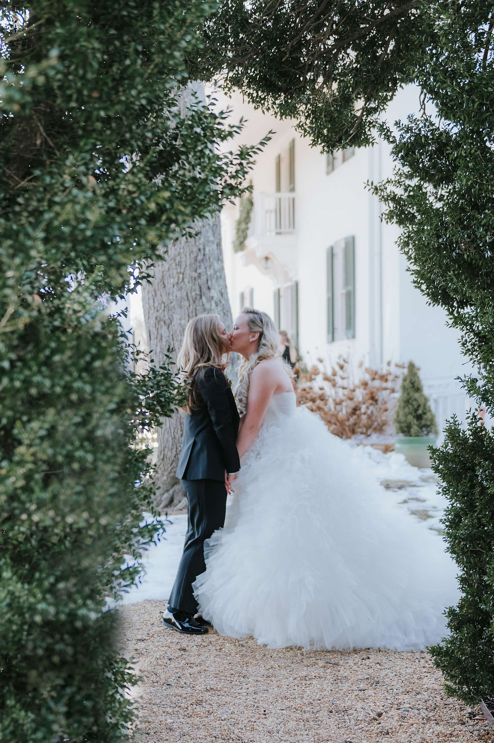 lgbtq wedding at Rixey Manor in Northern Virginia, we celebrate all alternative and gay weddings with compassion