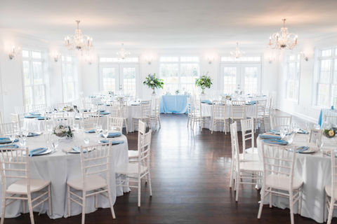 Elevated sophistication meets warm hospitality in this Northern Virginia reception venue