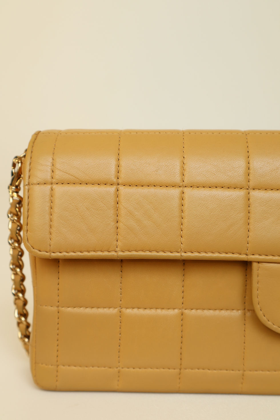 Thumbnail: Chanel Chocolate Bar