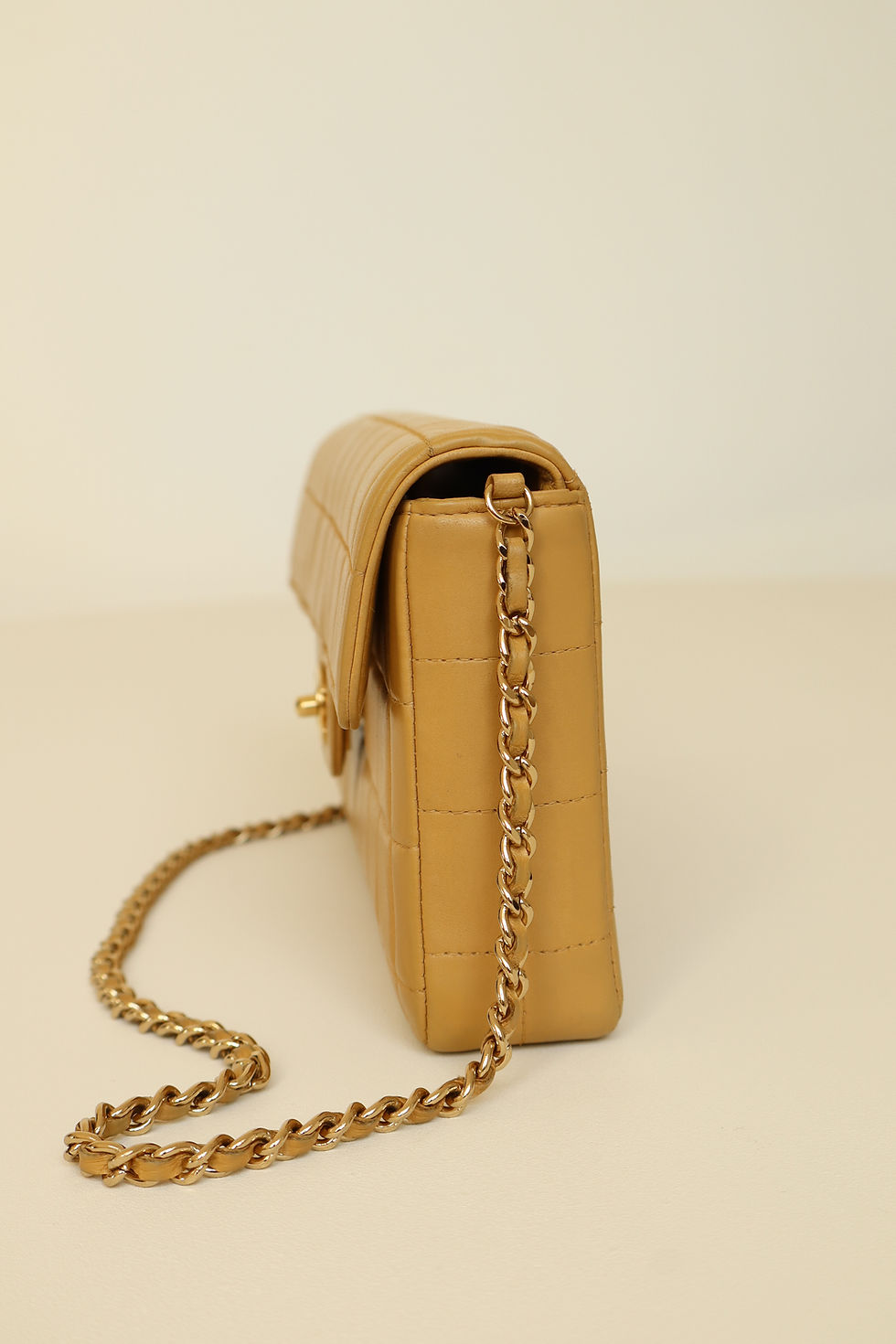 Thumbnail: Chanel Chocolate Bar