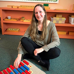 Montessori%20Teacher%20Allison_edited.jp