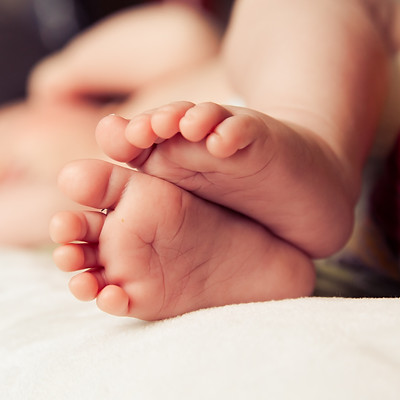 Baby feet.jpg