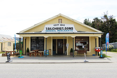 Gilchrist Store Oturehua - Alexandra Information Centre