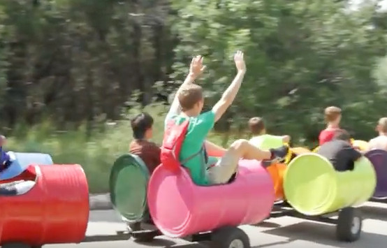 VARIETY'S PEACEABLE KINGDOM