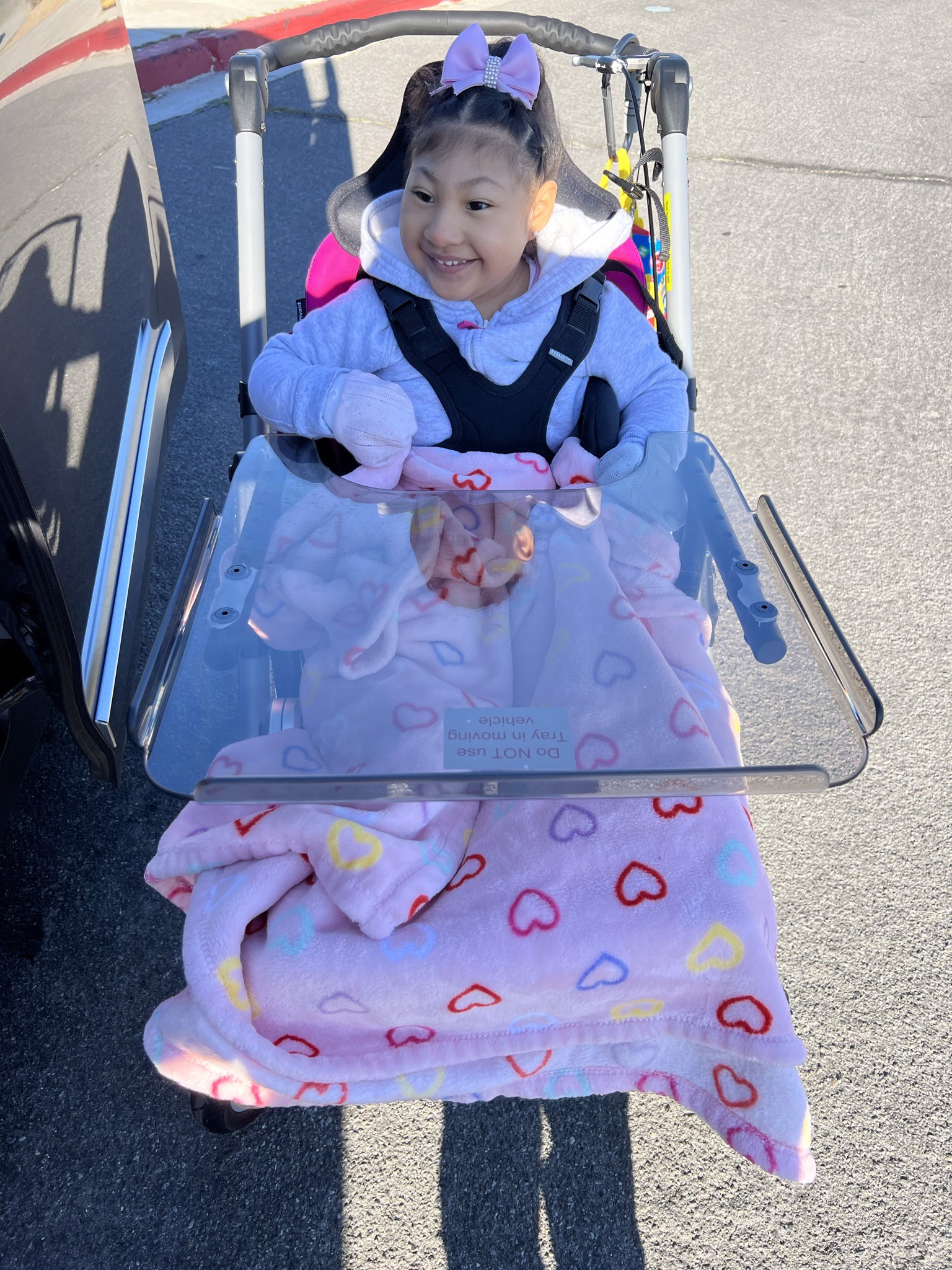 Hennessy  (microcephaly warrior) đ