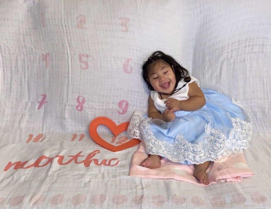 Hennessy  (microcephaly warrior) đ