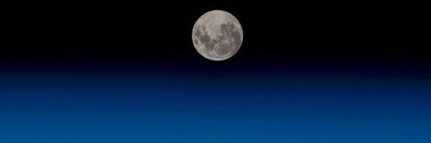 World, listen… I’m back!