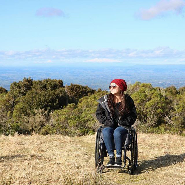 10 Tips for Traveling With A Wheelchair