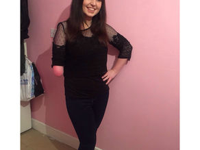 I couldn't pull off having two hands