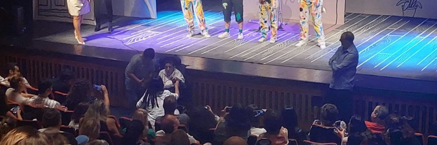 Erez's grand uncle goes to see "The Boy with the Dots"