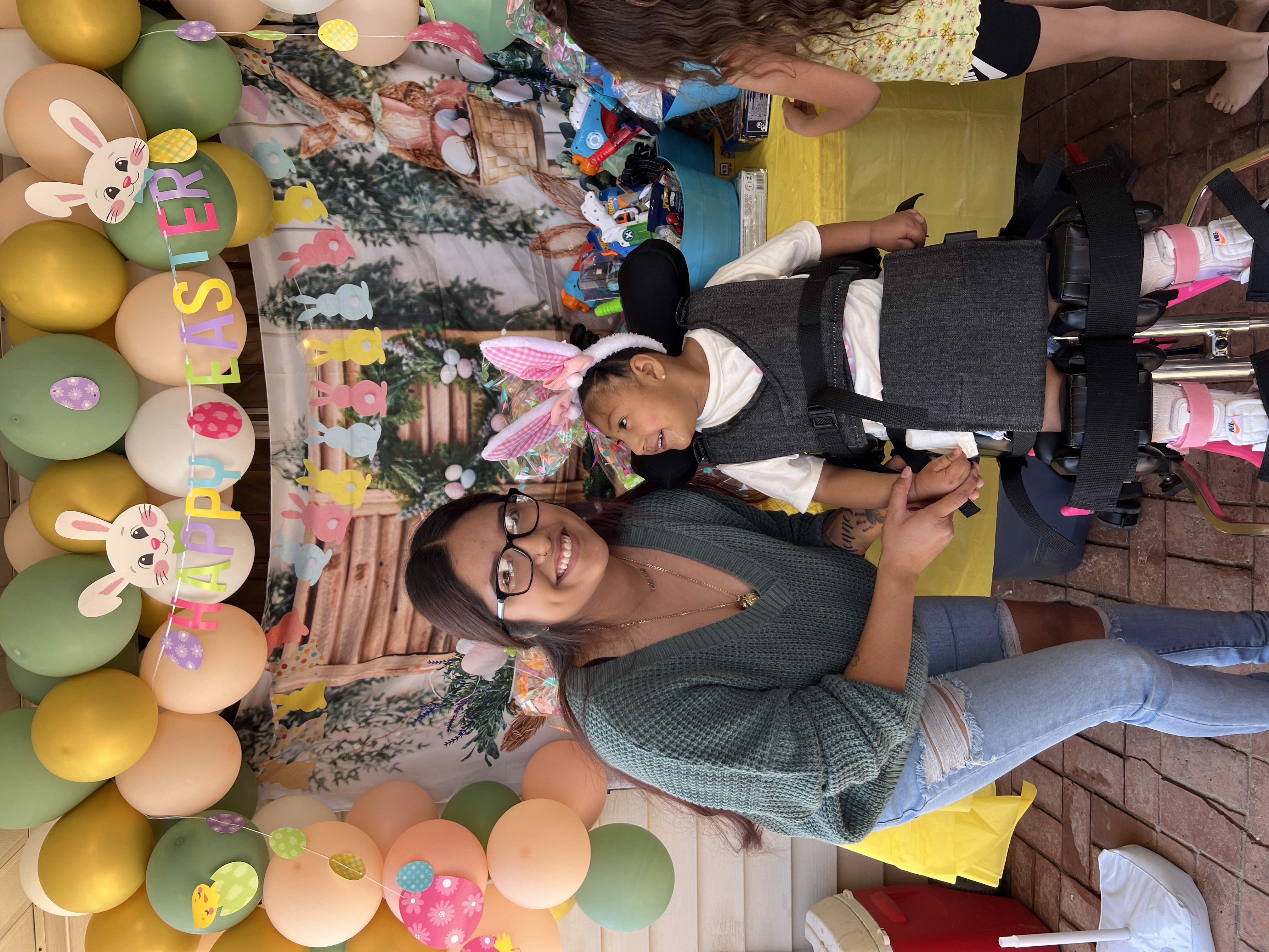 Hennessy  (microcephaly warrior) đ