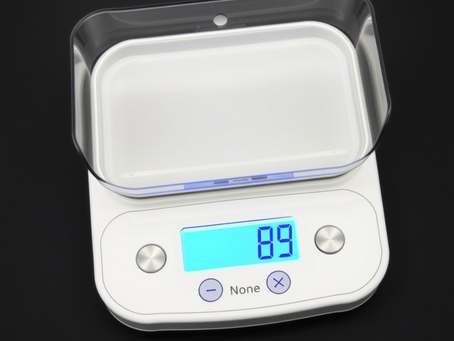 Understanding Accurate Optimism in Weighing Scales