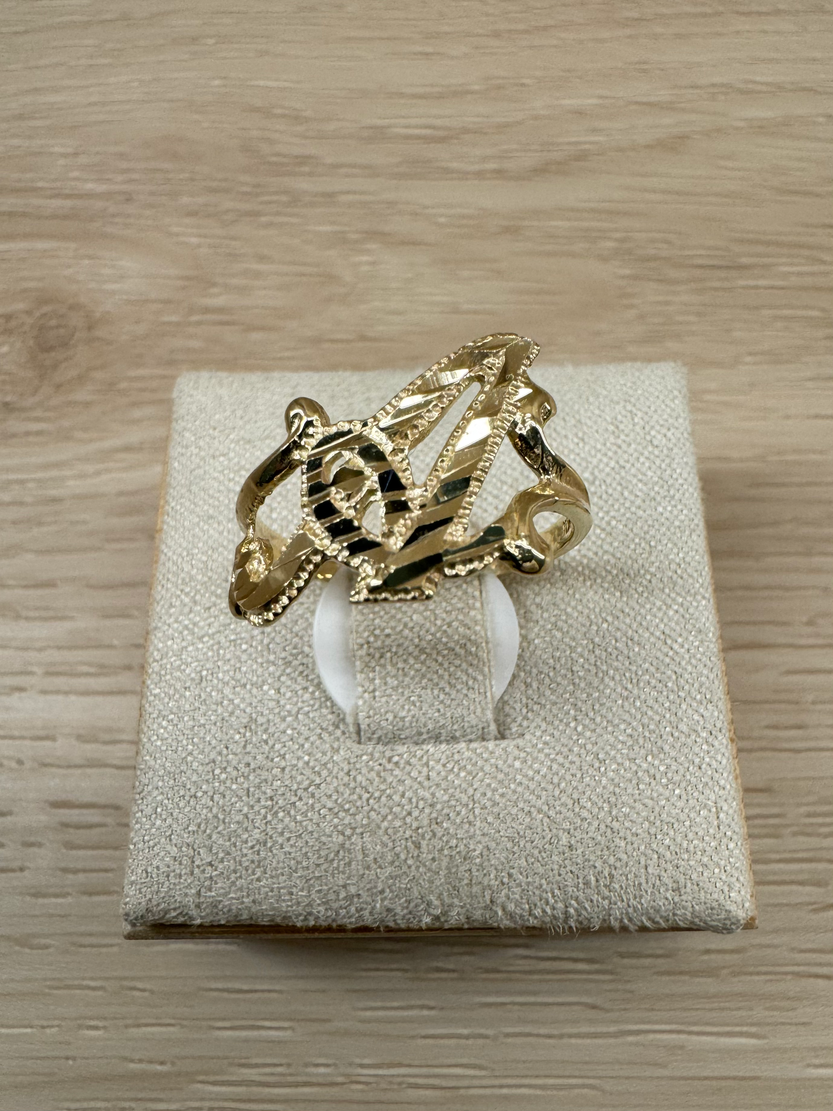 14K Gold Cursive Letter Ring
