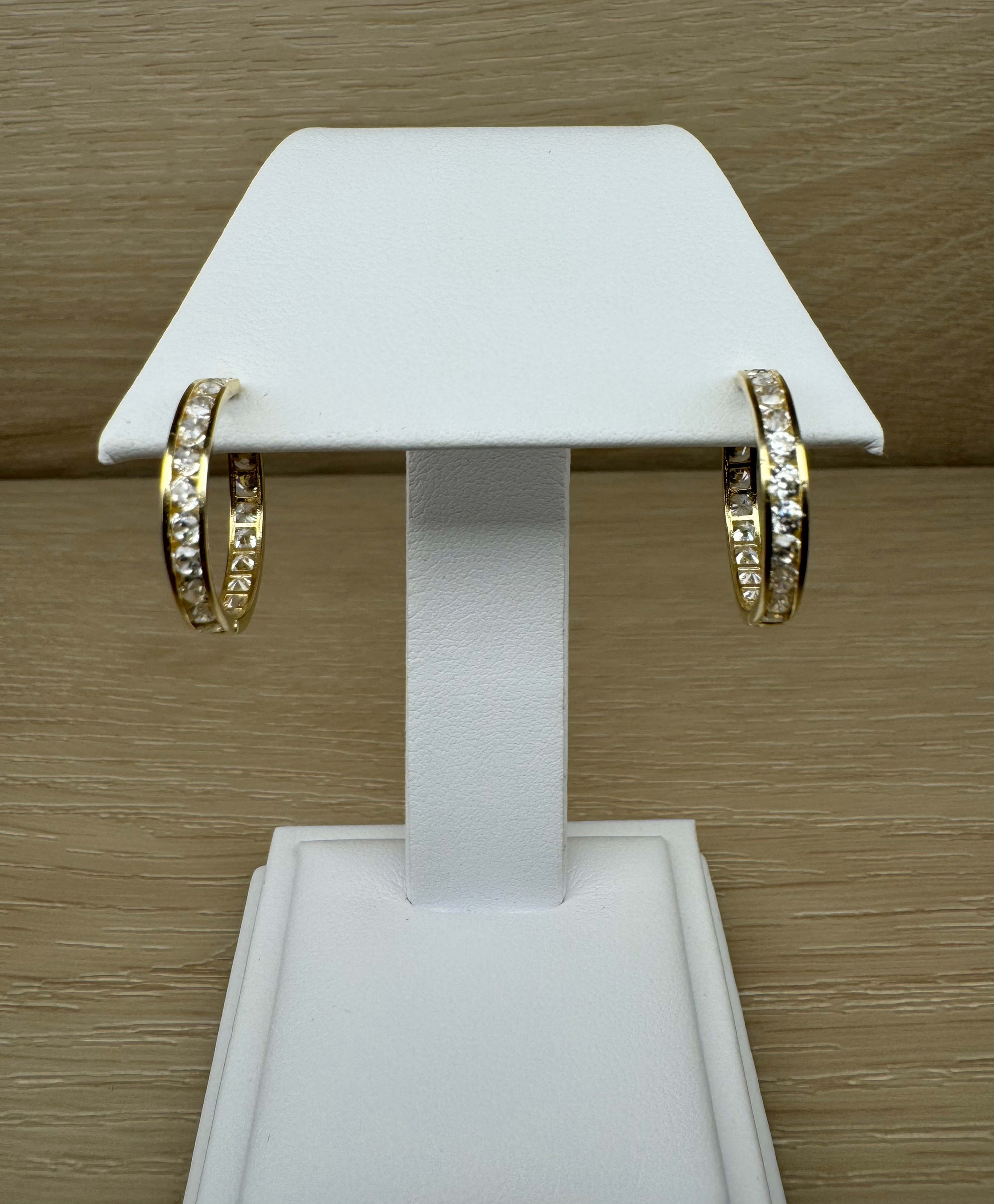 14K Gold Medium Hoop Earrings