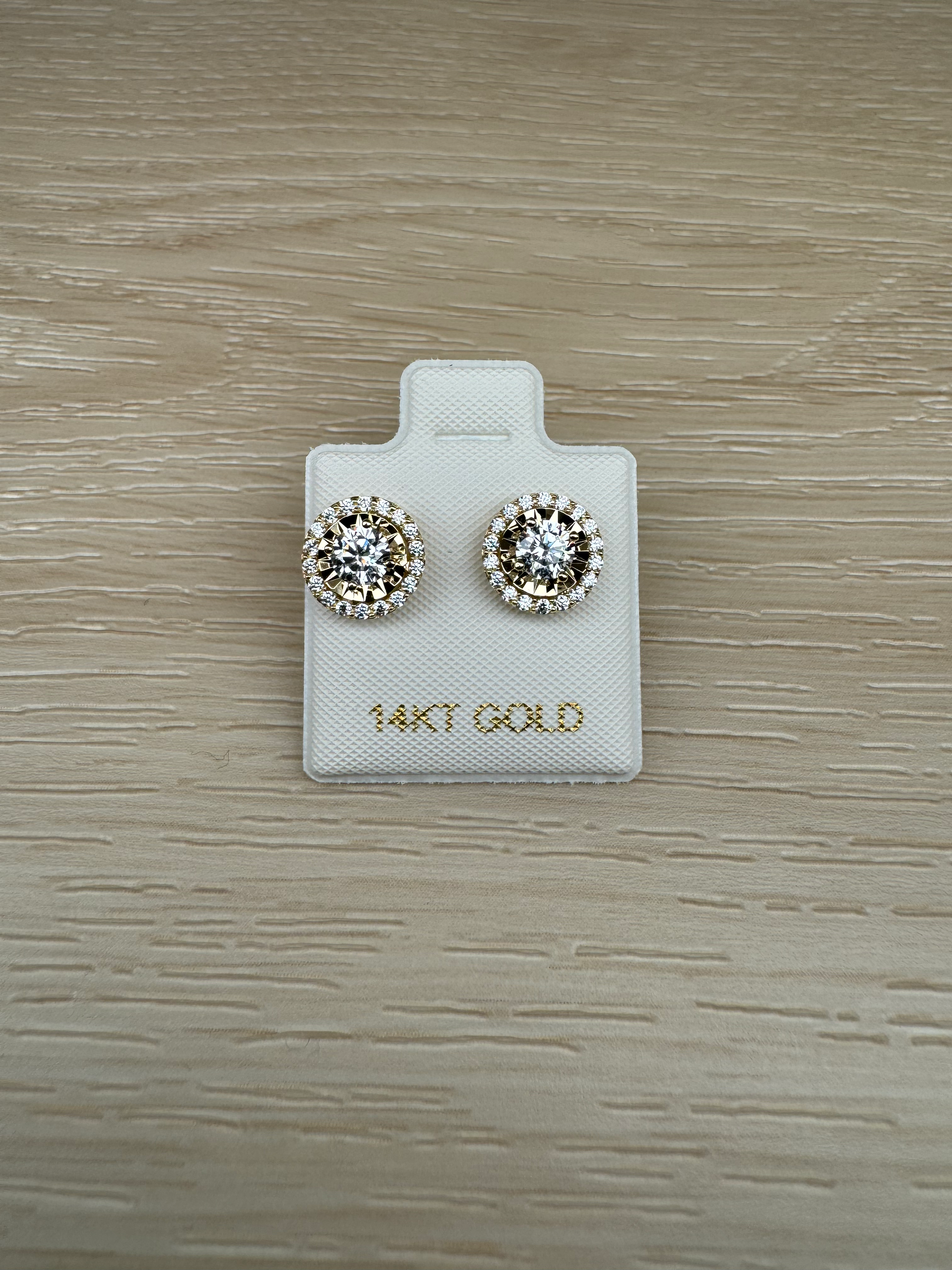 14k Circle Stud Earrings