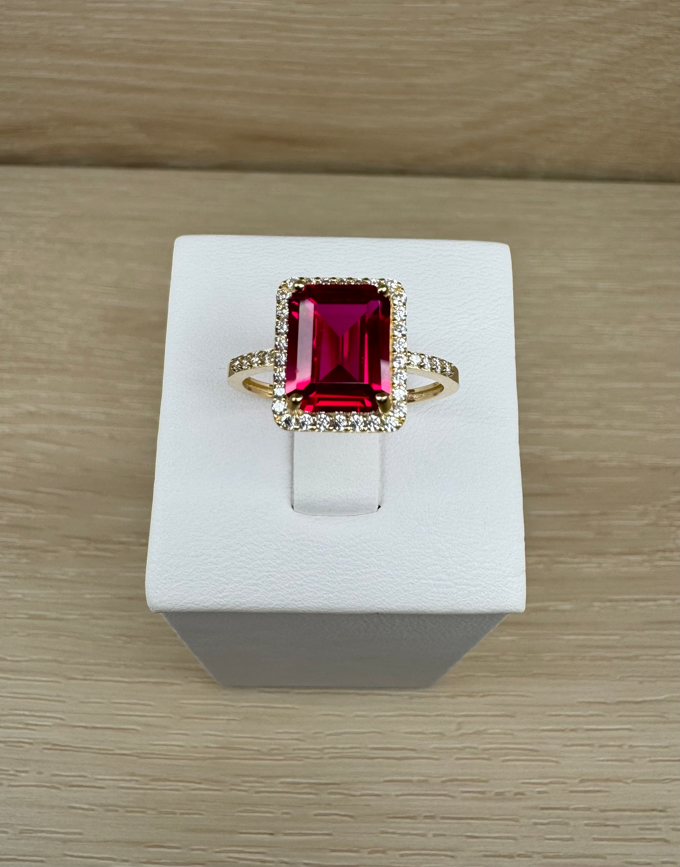 14K Gold Red Ring