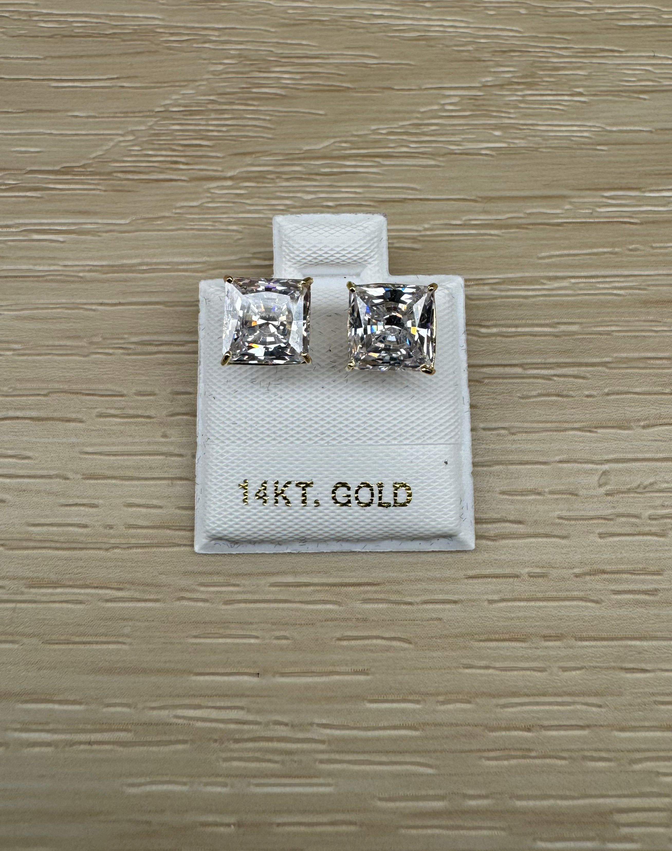 14K Gold Large Square Stud Earrings